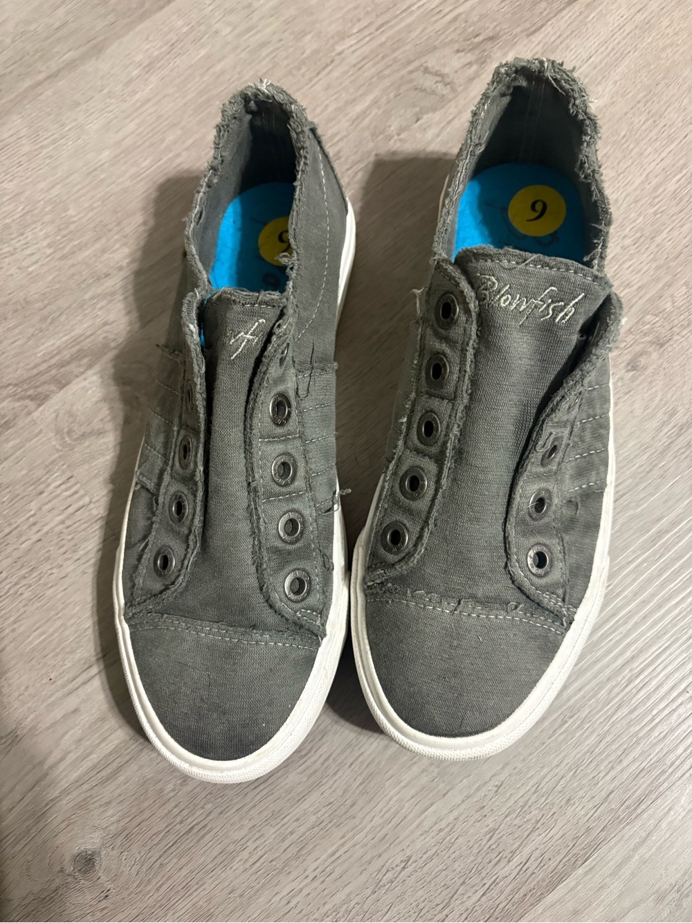 Blowfish Slip-On Canvas Sneakers in Gray with White Soles